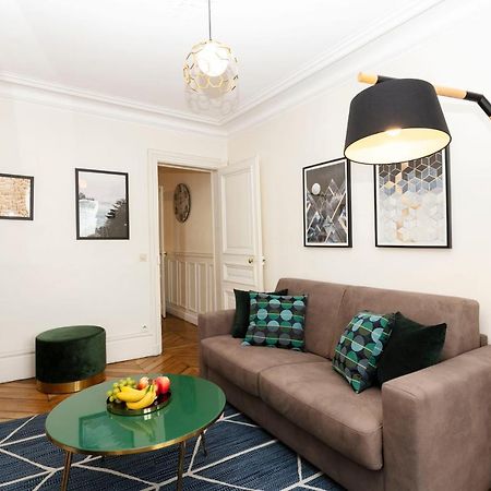 Latin Quarter With Balcony - Cityapartmentstay Париж Екстериор снимка