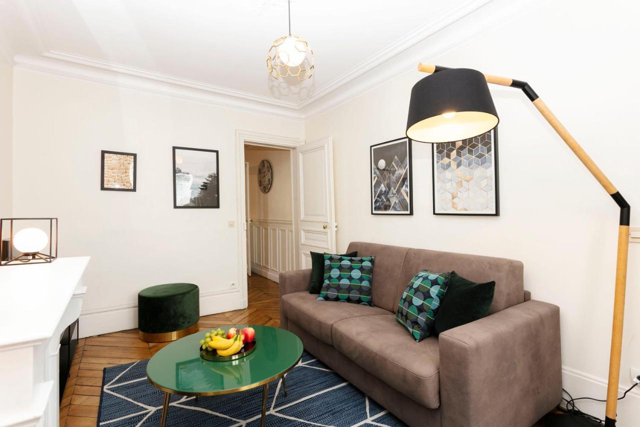 Latin Quarter With Balcony - Cityapartmentstay Париж Екстериор снимка